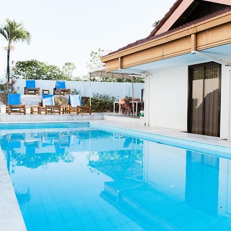 Seaview Hills Luxury Apartments & Rooms Dauis Екстер'єр фото