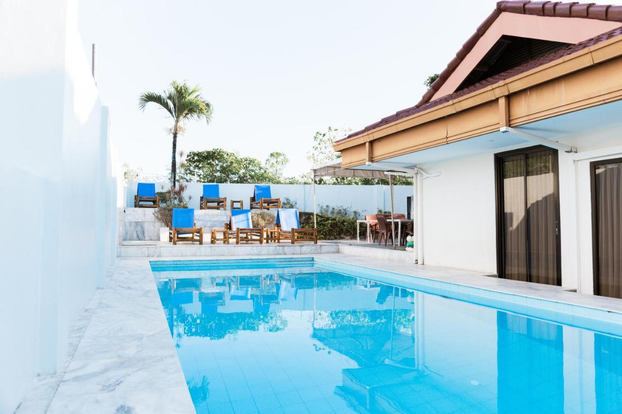 Seaview Hills Luxury Apartments & Rooms Dauis Екстер'єр фото